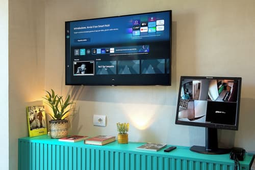 Mare Fuori Rooms, Reception