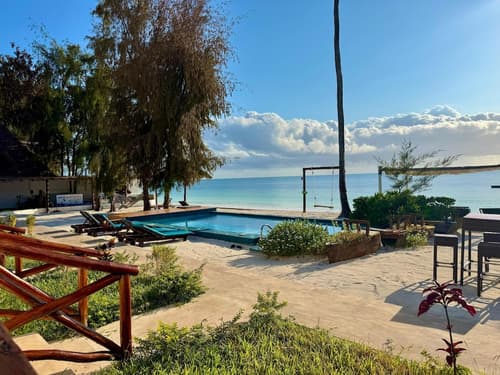 Avo Boutique Hotel