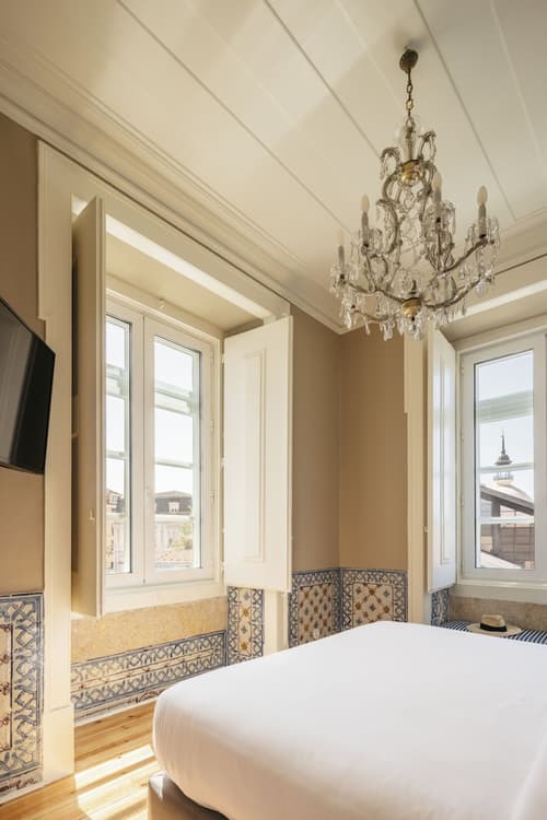 Dare Lisbon River, Room