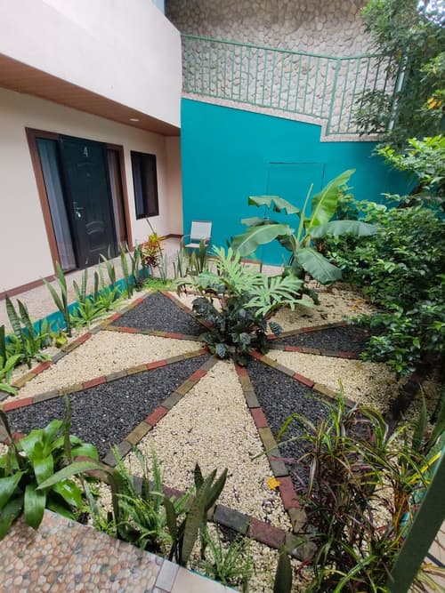 Mi Casa Su Casa
