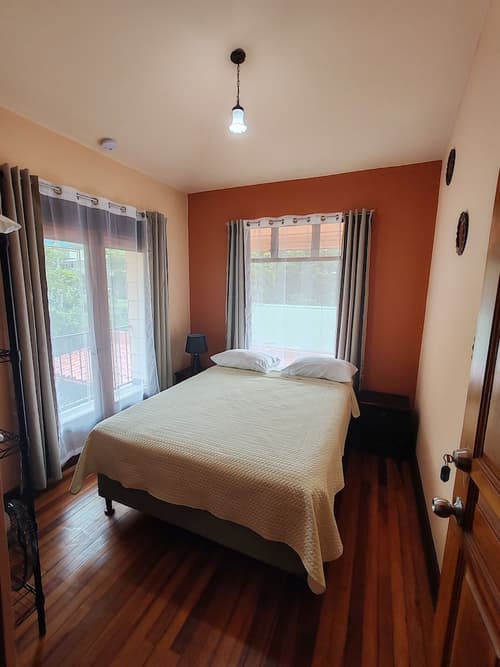 Mi Casa Su Casa