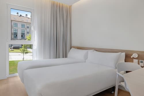 B&B Hotel Santiago Milladoiro, Room
