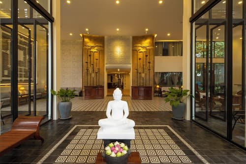 Yasodharapura Residence