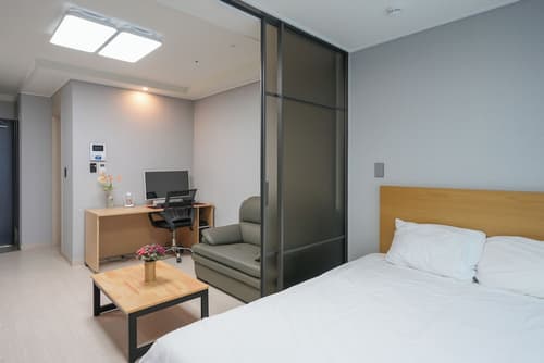 Firstcity Hotel Yeosu