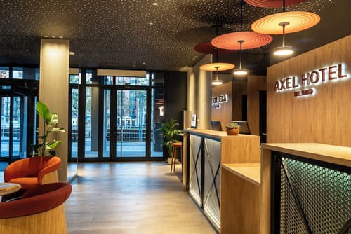 Axel Hotel Bilbao – Adults Only, Lobby