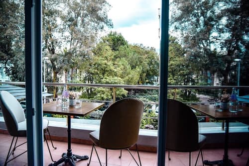 VH Broad Way Tirana Center Hotel, Balcony