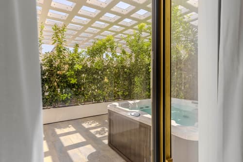 Dome Hotel