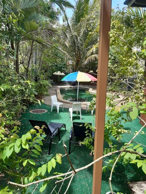 Travellers Paradise Heritage Historical Place - Hostel