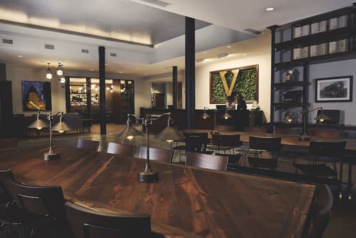 Hotel Vandivort, Lobby sitting area