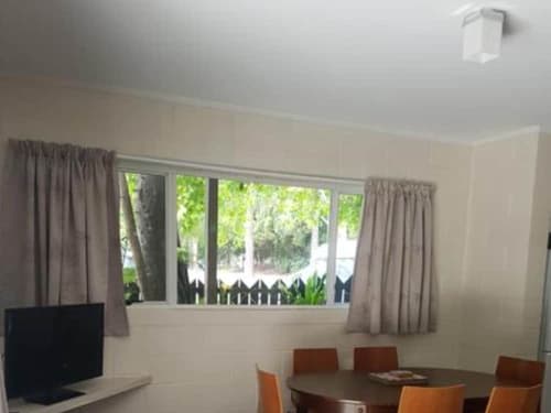 Bay of Islands Holiday Park, Room