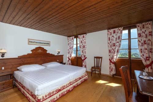 Hôtel de Gruyères, Room