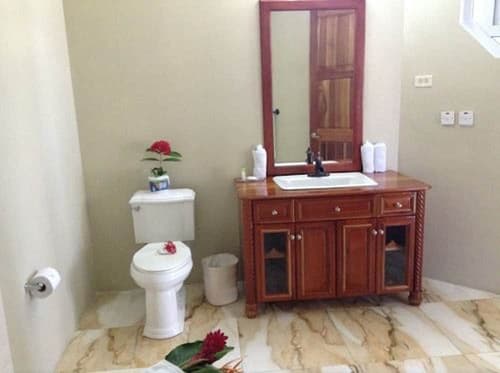 Waters Edge Guest House, Room