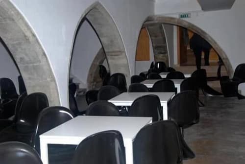 Be Coimbra Hostels, Dining