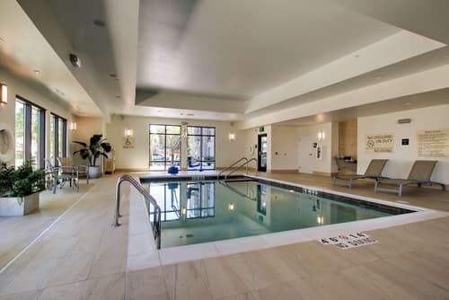 Hampton Inn & Suites Milwaukee West