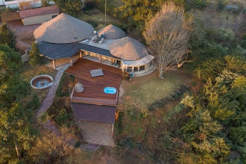 Cayley Mountain Resort