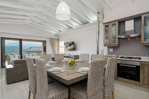 Cayley Mountain Resort