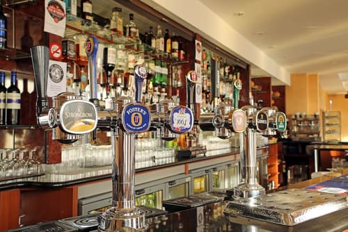 Pentland, Bar (on property)