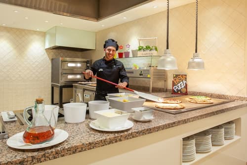 Grupotel Macarella Suites & Spa