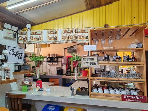 Cabinas El Pueblo - Hostel, Breakfast area