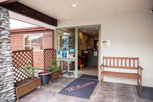 Punga Grove, Reception