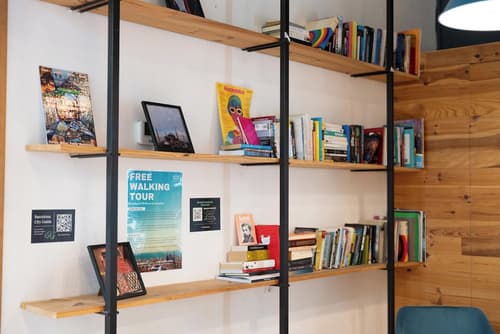 The Central House Barcelona Gracia - Hostel, Reception