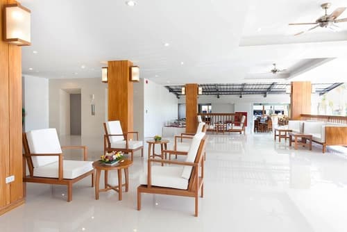 Rawai Princess Hotel, Lobby sitting area