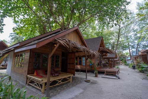 Lipe Beach Resort