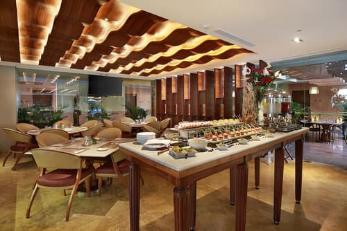 SenS Hotel and Spa Conference Ubud Town Centre, Bar (on property)