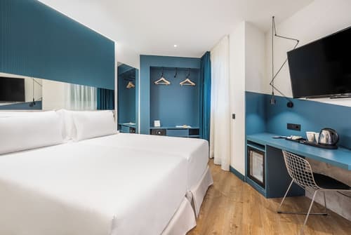 Occidental Las Canteras, Room