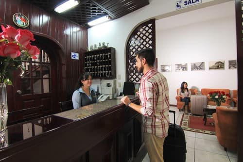 Hotel Huasi Continental