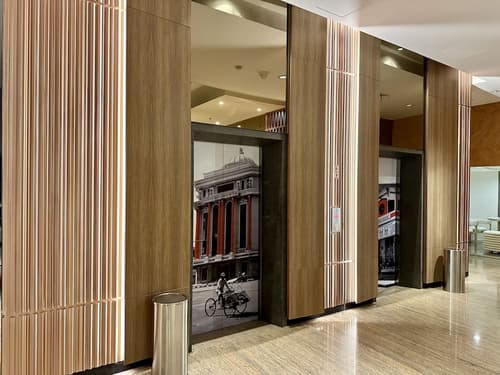 HARRIS Hotel & Conventions Gubeng Surabaya, Lobby