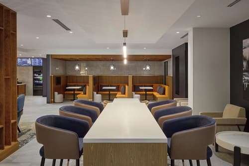 Courtyard by Marriott Denver Downtown West, Lobby