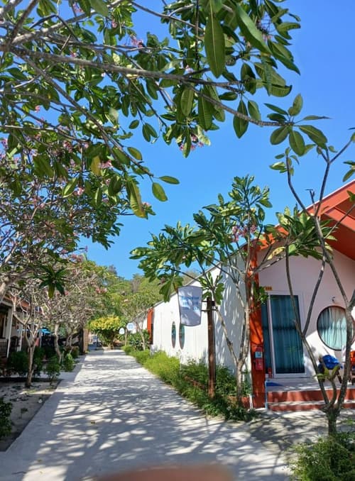 Andaman Beach Resort by Zodiac, Property grounds