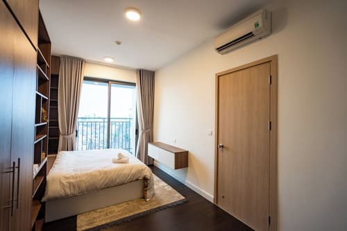Refined Saigon - Vinhome Central Park, Room