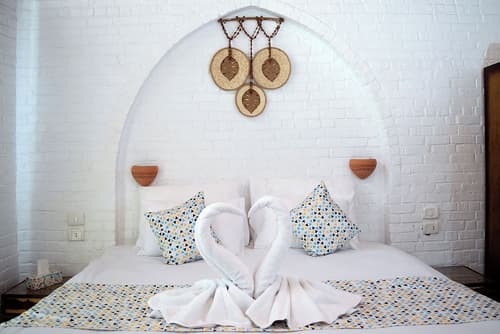 Dolty Kato Nubian house, Room