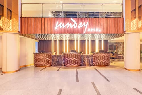 Sunday Hotel Arshika Sunset Road