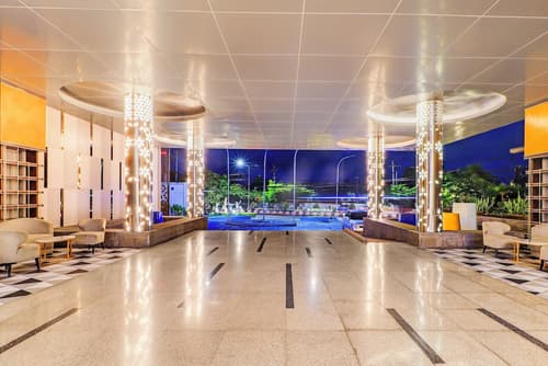 Sunday Hotel Arshika Sunset Road