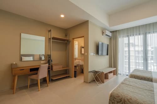 Zenith Suites Cameron, Room