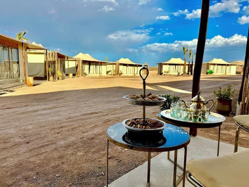 Yes We Camps Luxury lodge & spa, Exterior