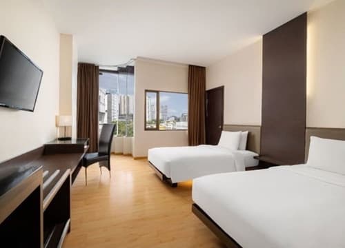 AIHO Hotel Medan, Room