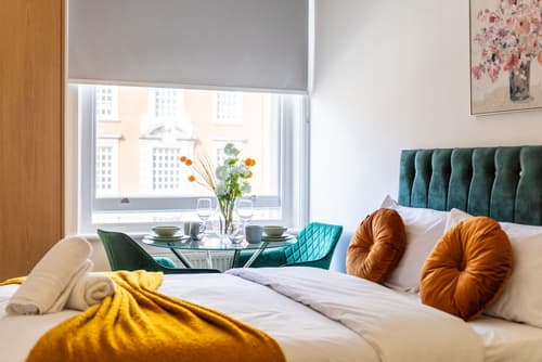 Kensington High Street Suites