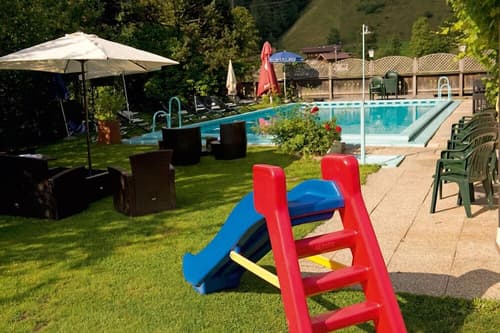 Hotel Alpenhof, Pool