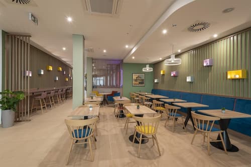 Hampton By Hilton Dresden City Centre, Breakfast area