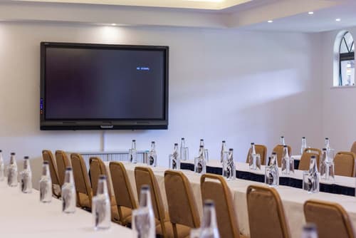 Trisan Resident Hotel, Meeting facility