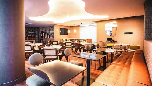Hampton By Hilton Cusco, Restaurant