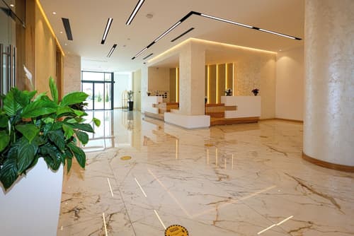 Hotel & Restaurant Grand White City