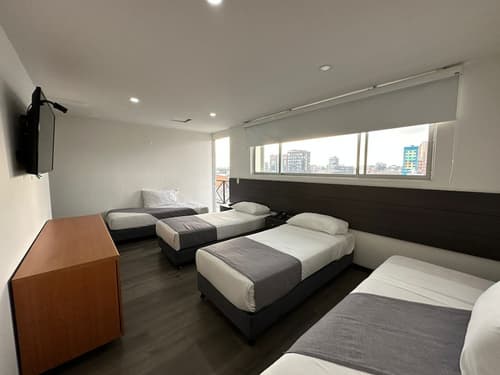 Hotel Expohotel Ferial