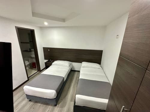 Hotel Expohotel Ferial