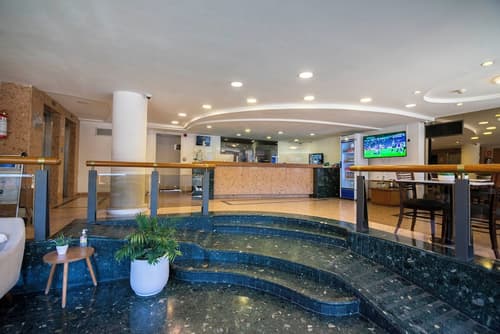 Alfa Suites, Reception