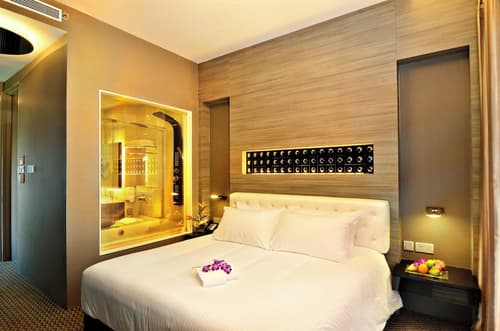 The Seacare Hotel, Room